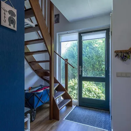 Atmospheric Detached Near De Zandloper