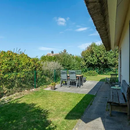 Duynopgangh 47 In Julianadorp For 6-guests Holiday home