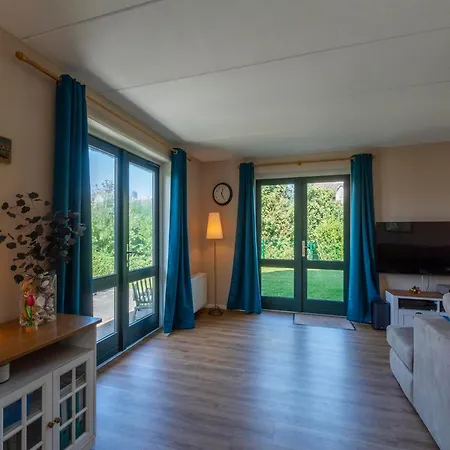 Duynopgangh 47 In Julianadorp For 6-guests De Zandloper